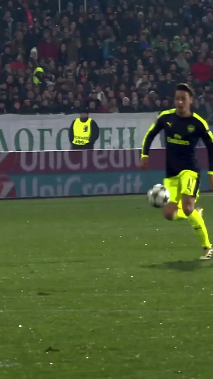 Özil AI Goal — Put Yourself in a Legendary Goal